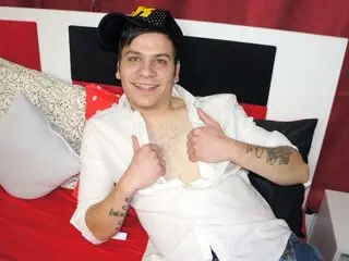 Private spielzeug amateur CodySmile