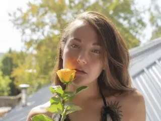 Private livejasmine pussy IrisSimon